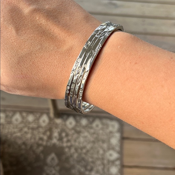 Jewelry - sterling silver bangle set of 4